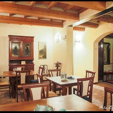 Il Fagiano 3* 세터 폴레시니